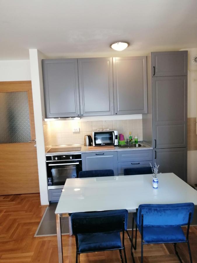 Apartment Capital Town-Free Parking Zagreb Bagian luar foto